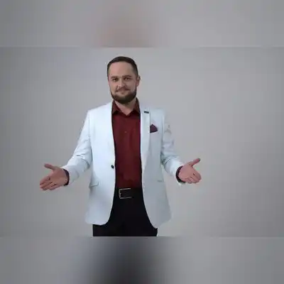邱雅乐